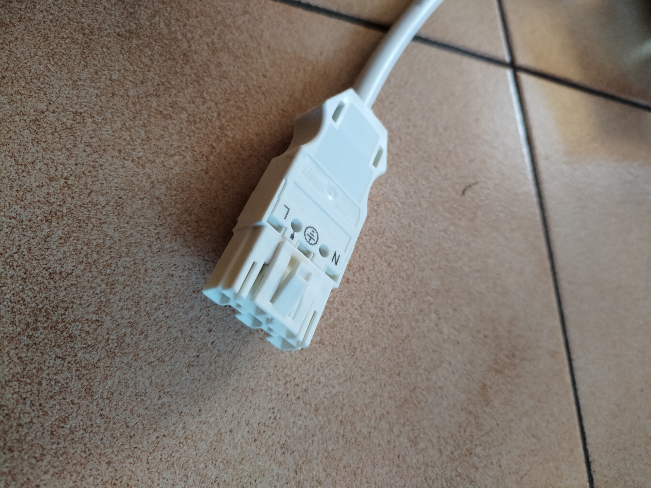 Gniazdko 230V/12V Kamper Przyczepa kempingowa