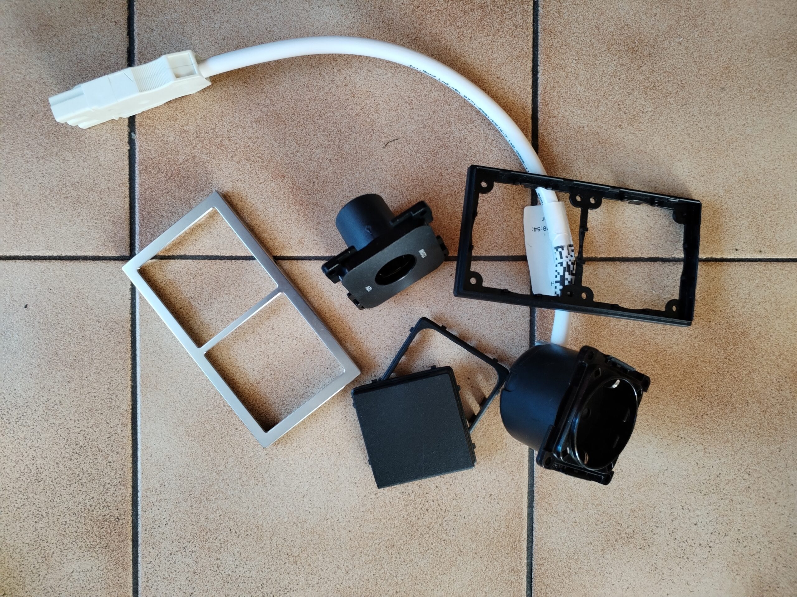 Gniazdko 230V/12V Kamper Przyczepa kempingowa